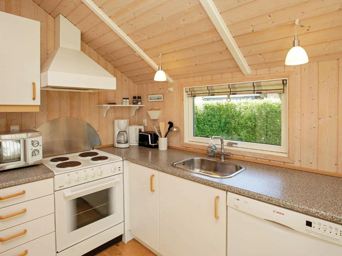 5 Person Holiday Home In Esbjerg V Kamer foto